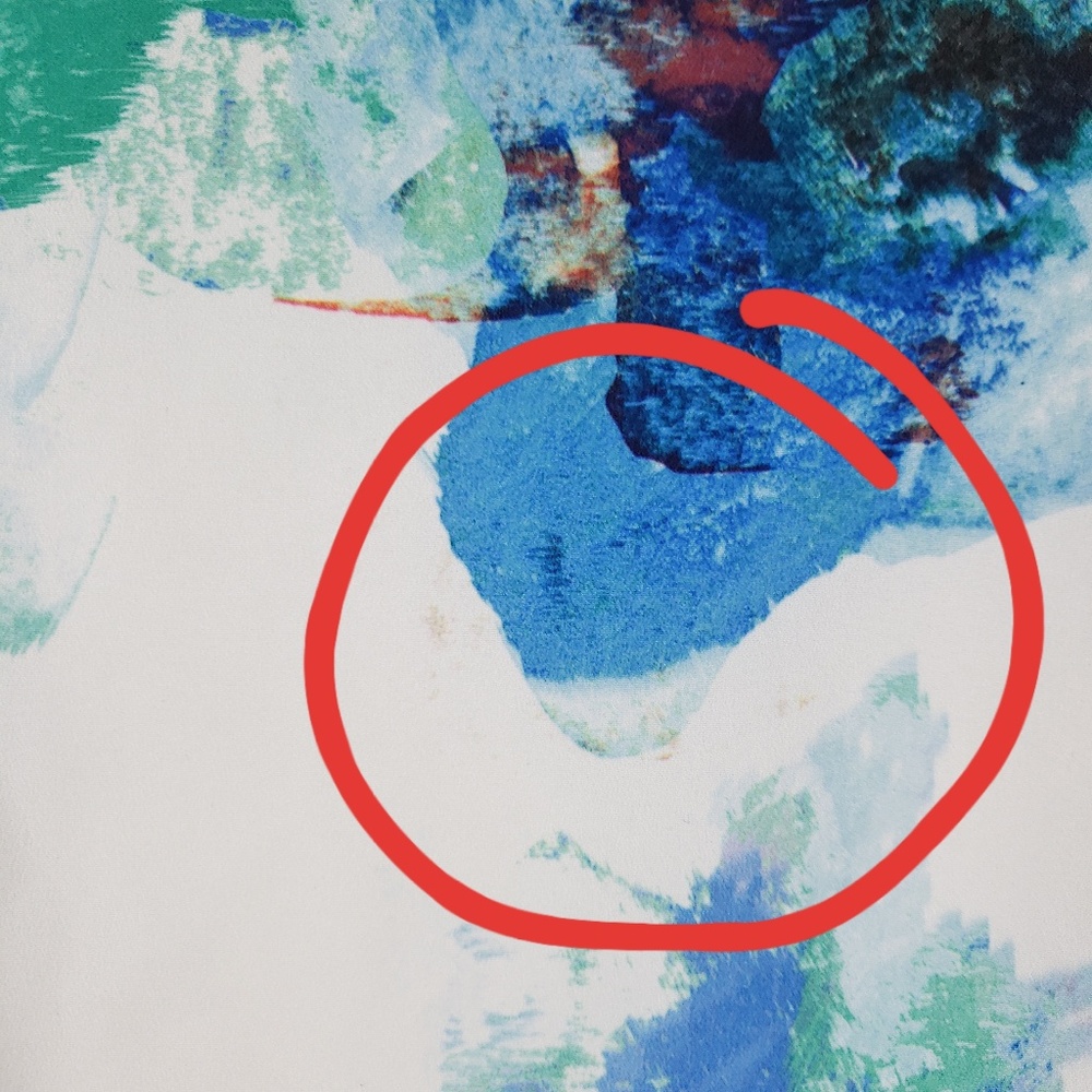 🌞 Calvin Klein | White V Neck T shirt - Picture 5 of 5